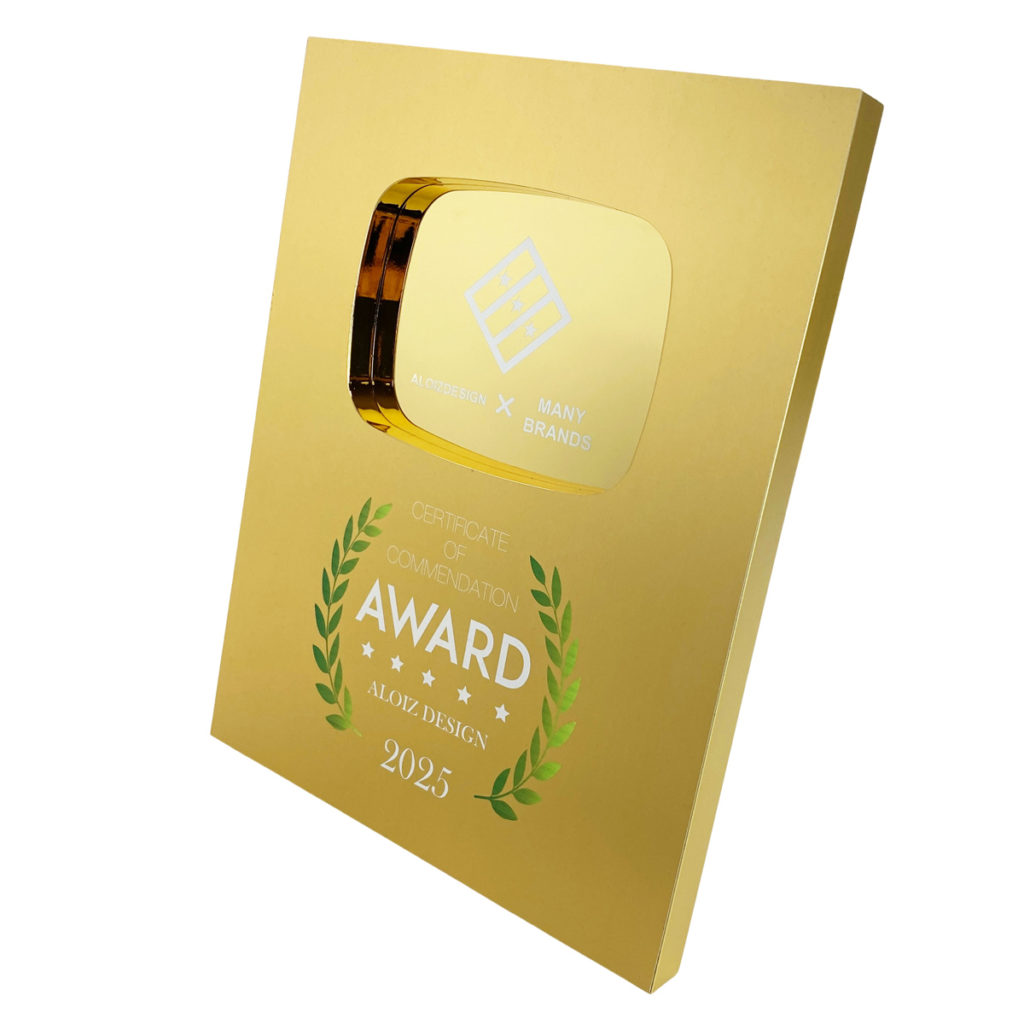 おしゃれな表彰盾